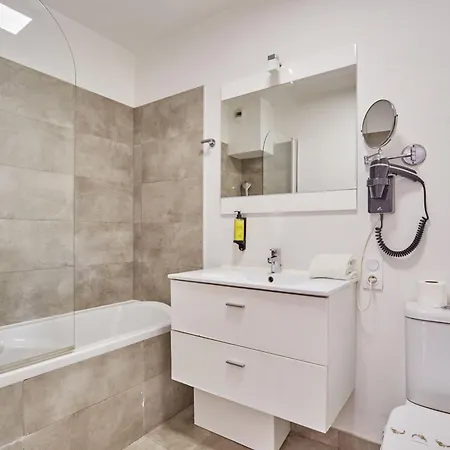 Aparthotel Odalys - Centre Gare 4*